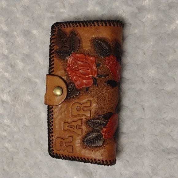 VINTAGE 3d Leather Wallet Hand-tooled R.A.R Roses Are Red. - Picture 1 of 8